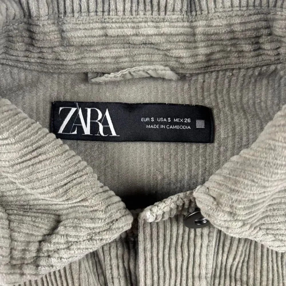 Zara Green Corduroy Button-Up Jacket | Frayed Hem Shacket | Size Small - Picture 2 of 5